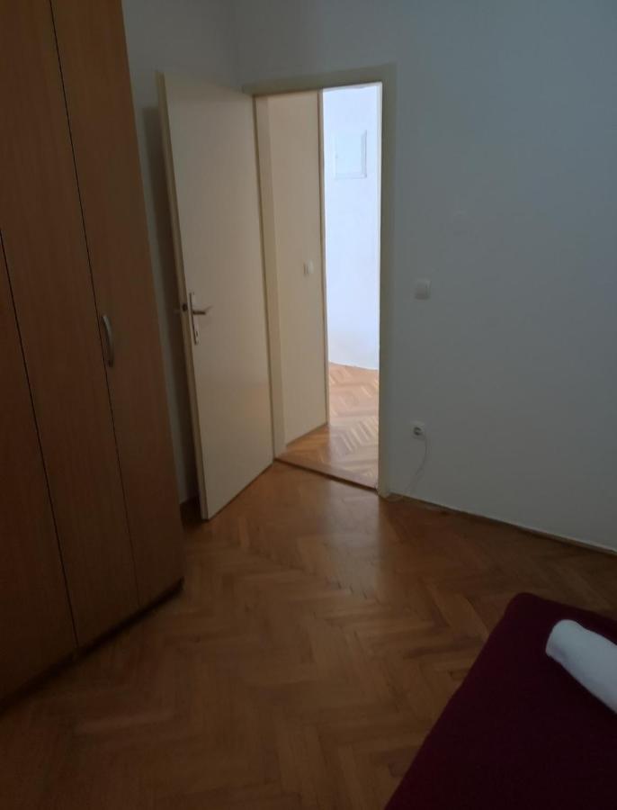 Apartmani Ketryn Crikvenica Exterior foto