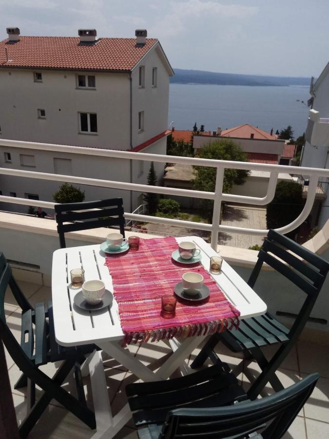 Apartmani Ketryn Crikvenica Exterior foto