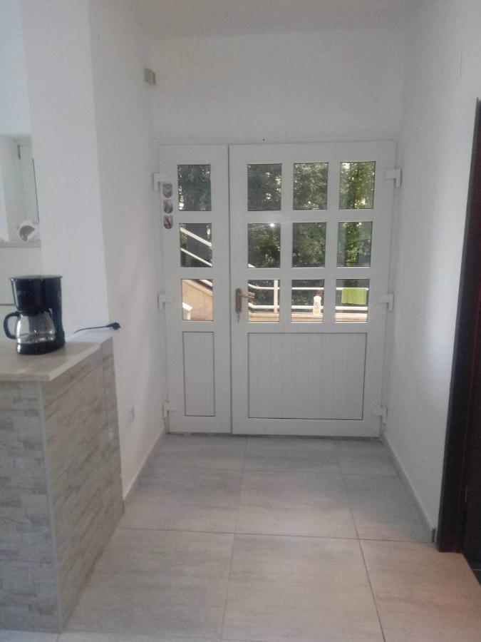 Apartmani Ketryn Crikvenica Exterior foto